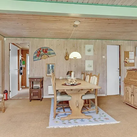 Three-bedroom In Casa de Férias *